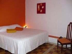 Guest House Nomadas Hostal room 3